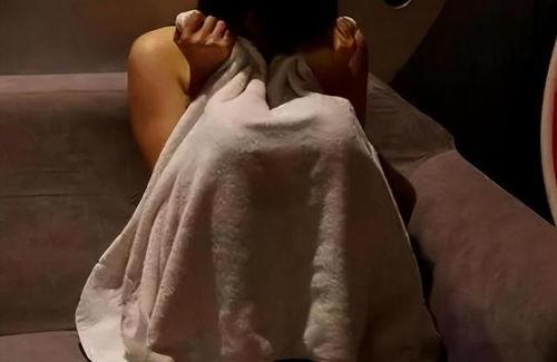 国产浴室啪视频,揭秘浴室啪啪生活片段-第2张图片-国产综合永久精品日韩 国产浴室啪视频,揭秘浴室啪啪生活片段-第2张图片-国产综合永久精品日韩