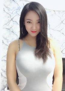 国产丰满妇女自拍视频,引发网友热议-第2张图片-日韩成人精品中文字幕