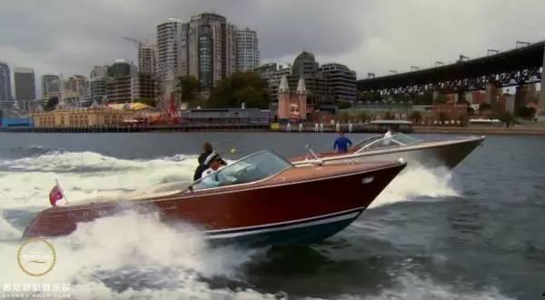 国产游艇求婚视频,国产游艇求婚视频见证爱情巅峰时刻-第2张图片-日韩成人精品中文字幕